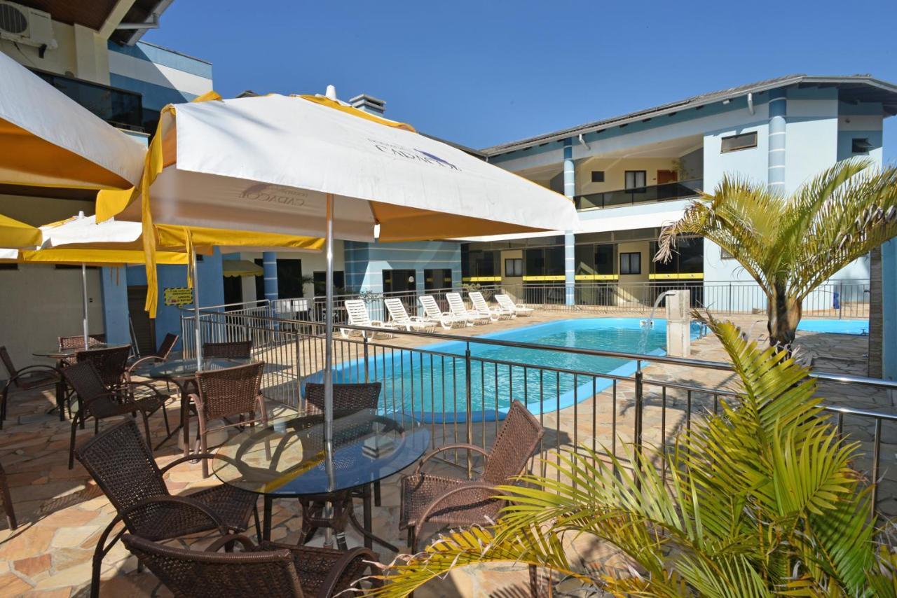 Refugio Costeiro II Hotel Bombinhas Eksteriør billede